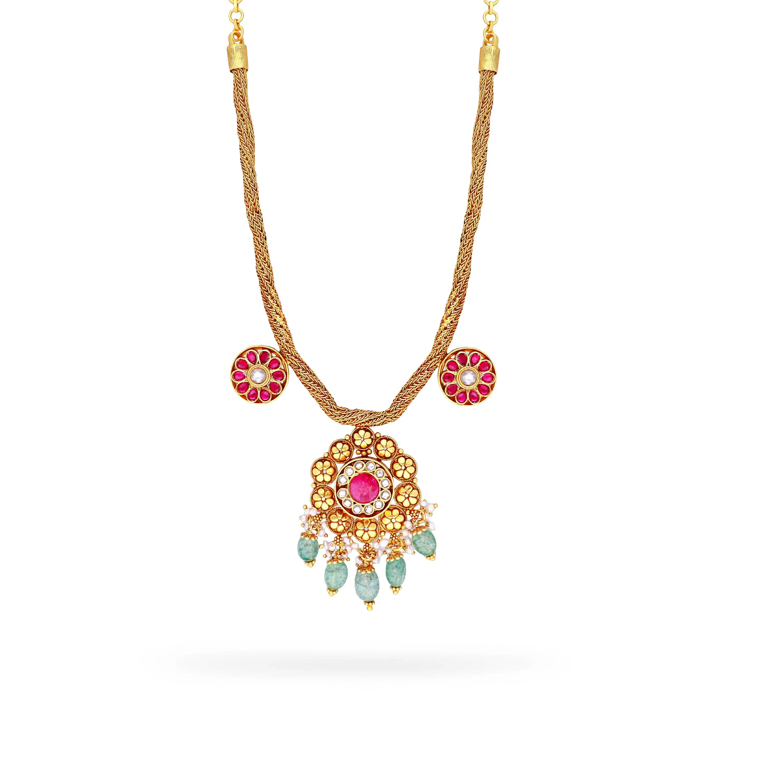 Category: Necklaces